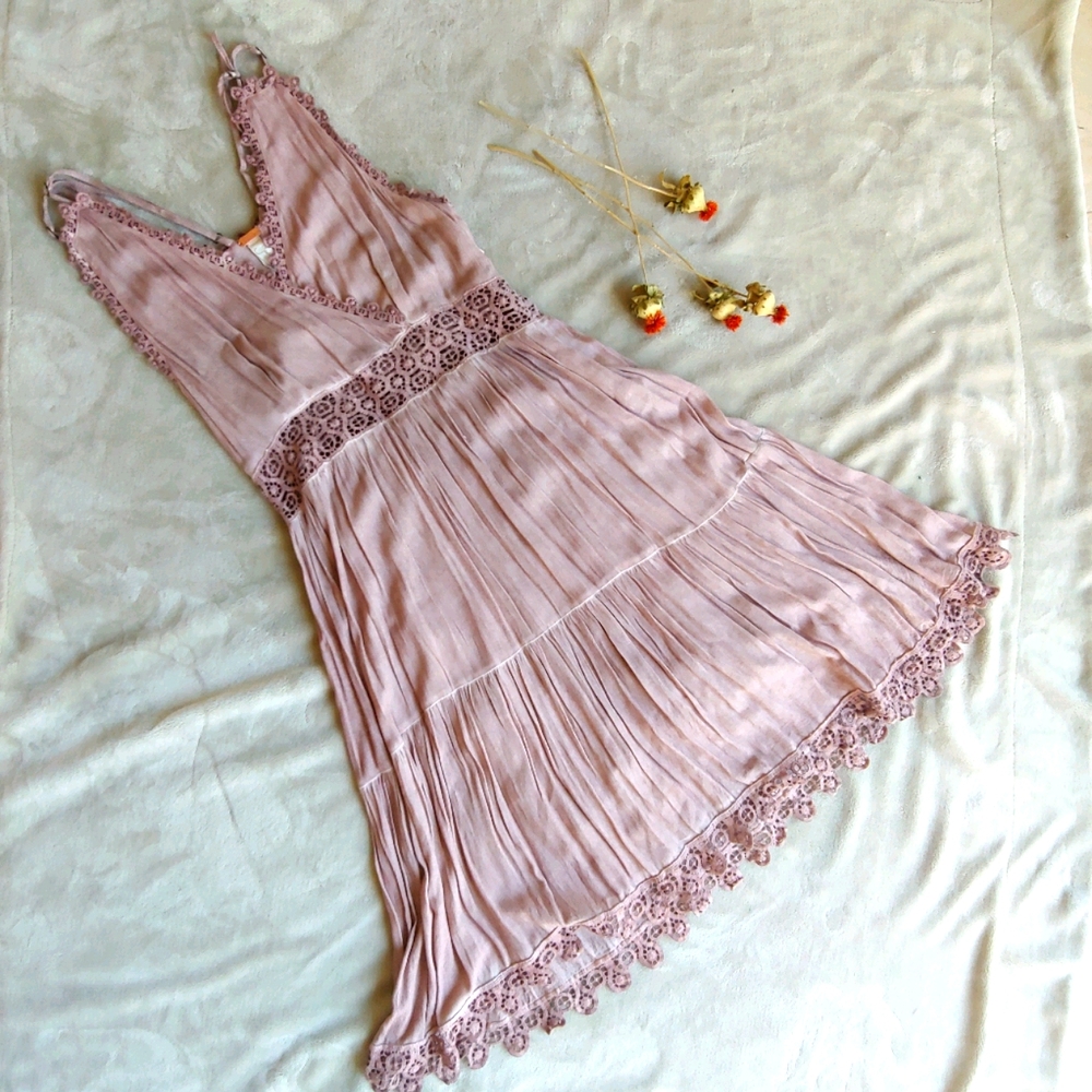 Sea Gypsy By LOST boho mini blush dress